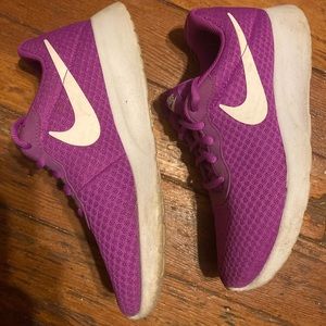 Nike Tanjun purple women’s size 6.5